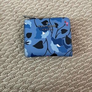 Kate Spade Staci Nouveau Blue and Black Floral Wallet